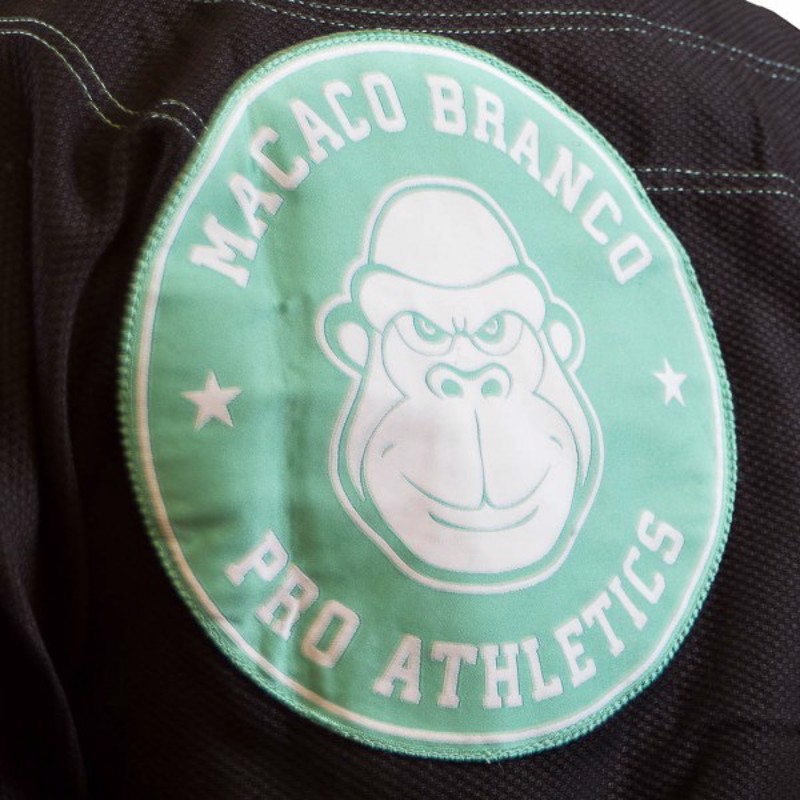 Macaco Branco GI Tyro Black