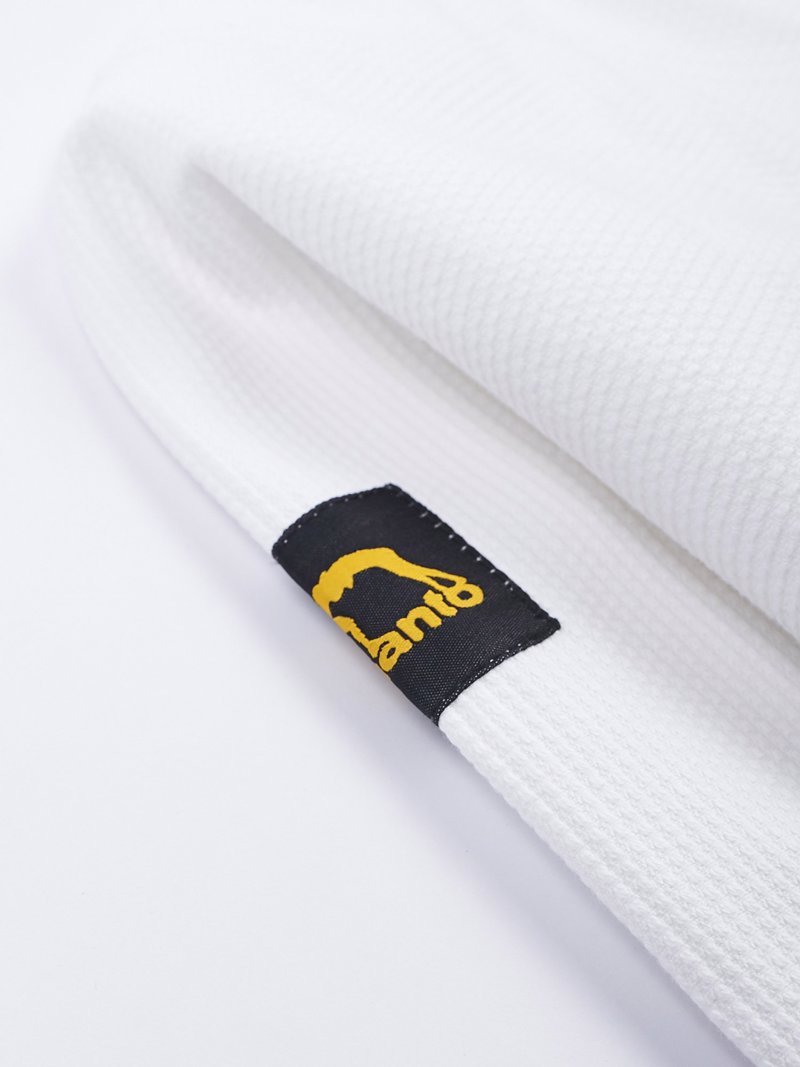 MANTO 'BASE' BJJ GI WHITE V1