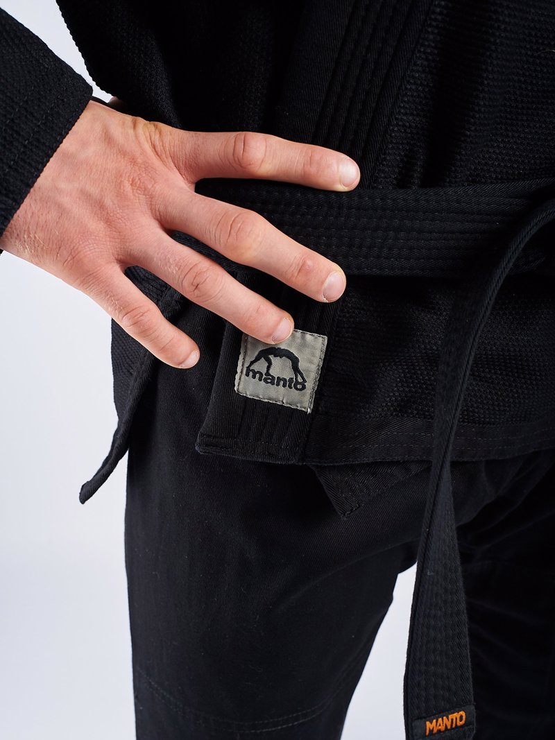 MANTO BASE 2 BJJ GI black
