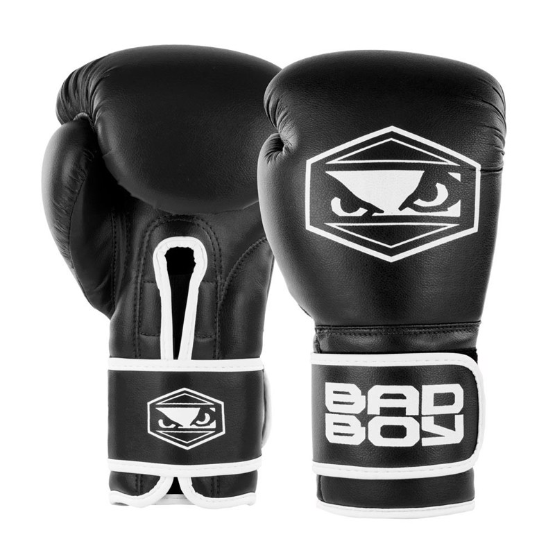 Bad Boy Strike GNTIA PuGAXIAS -bLACK