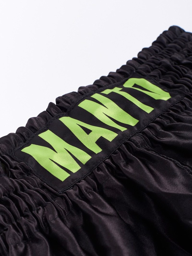 MANTO MUAY THAI SHORTS DUAL black/GREEN