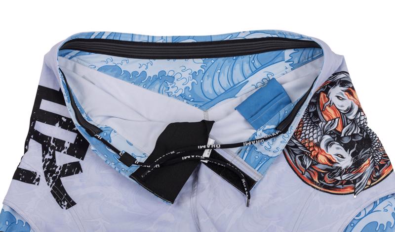 Okami koi Fightshorts -white