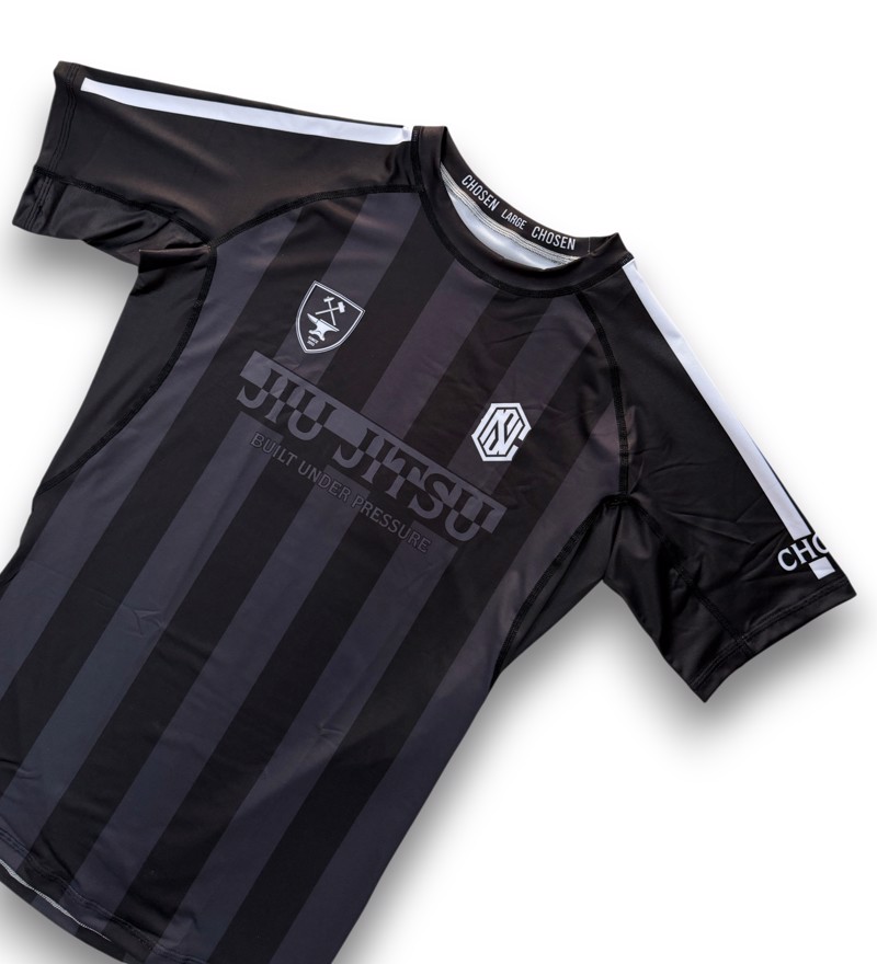 CHOSEN IRON Rashguard